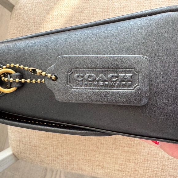 Coach Rambler Handbag in Glovetanned Leather (Black) - Picture 6 of 16